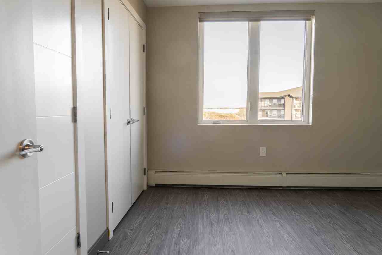 2424 Buhler Avenue - Photo 5 of 50