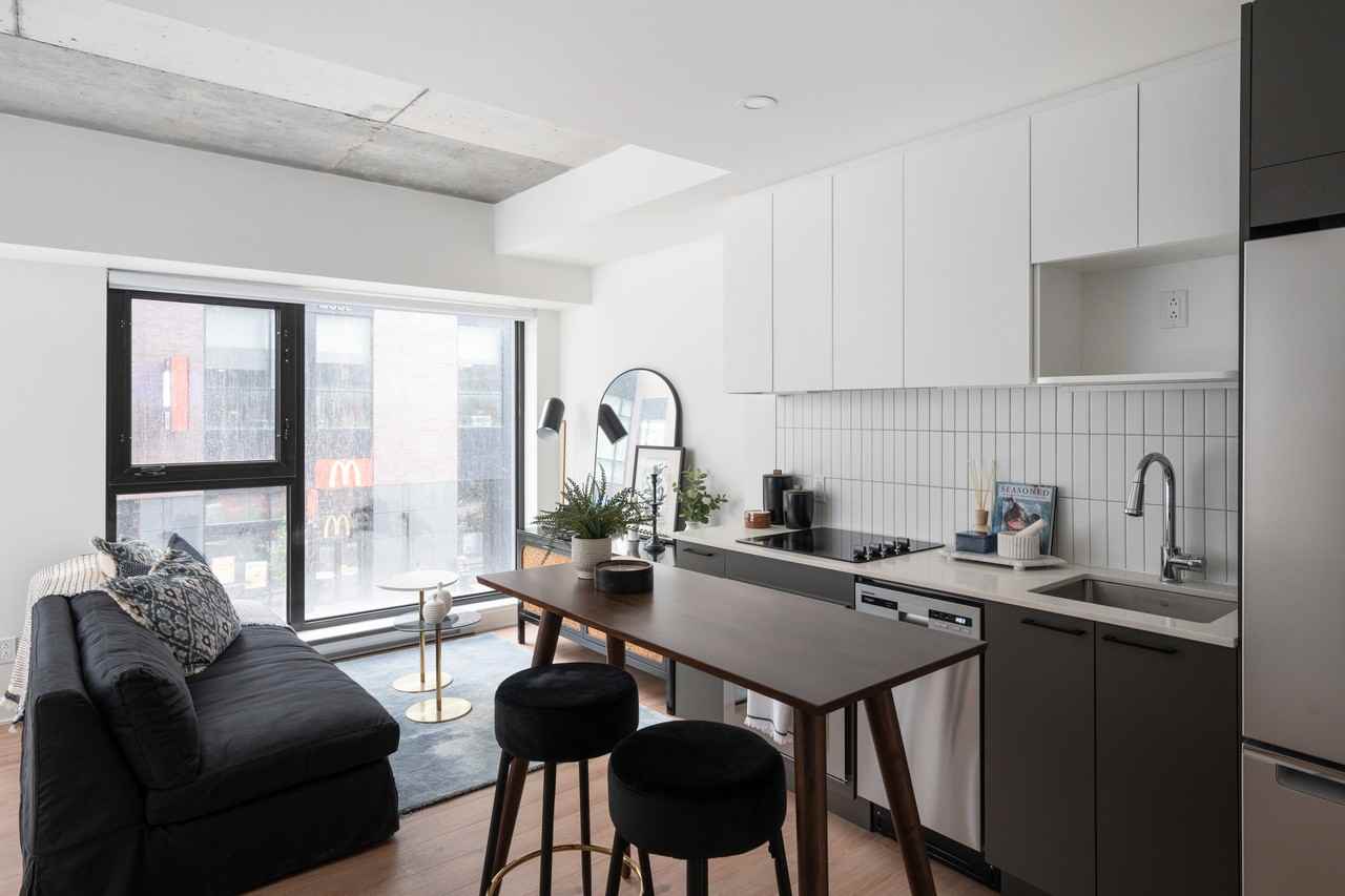 GRIFFIN SQUARE Condo Rentals - Photo 7 of 30