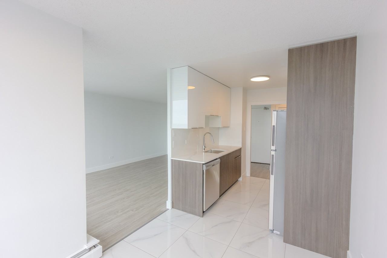 Signature Tower - Photo 3 of 14