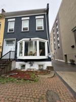 featured image of 72 George St