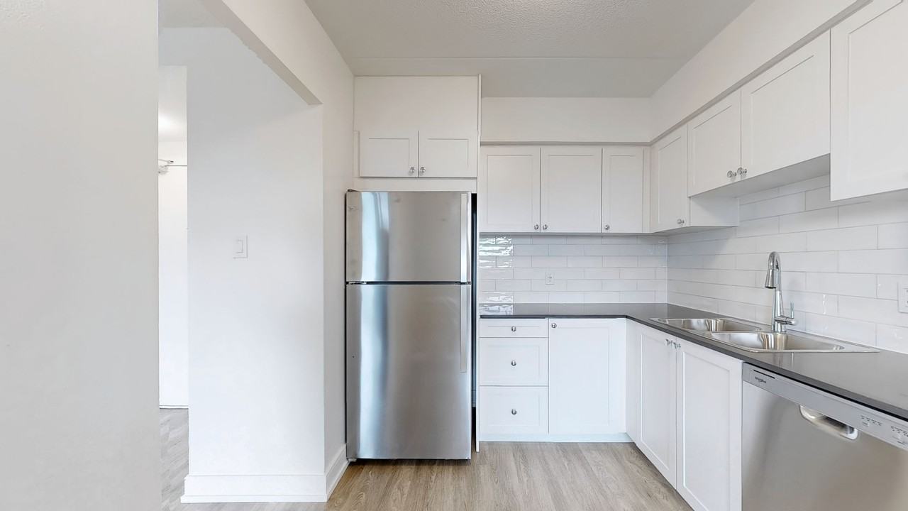 110 Nonquon Road - Photo 5 of 27