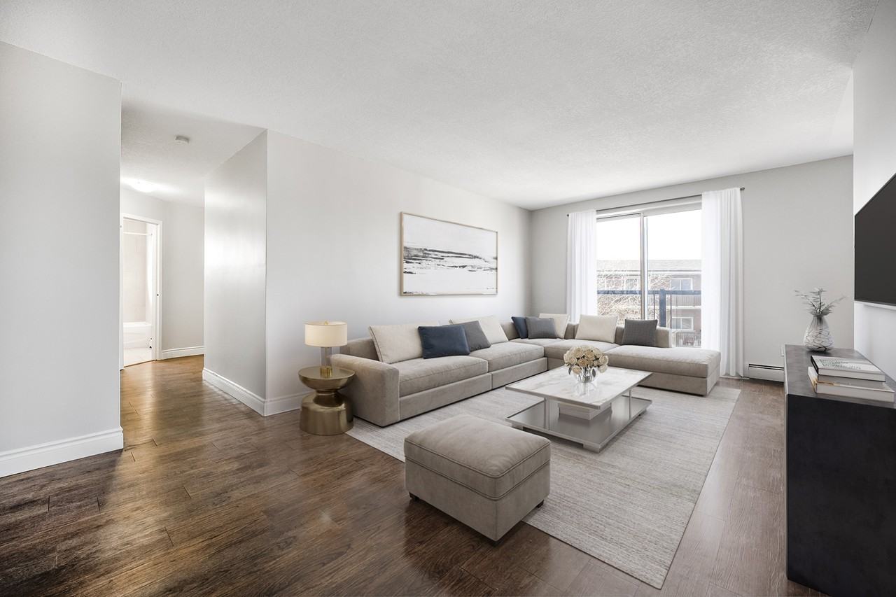 520 Woodlawn Road East - Photo 4 of 11