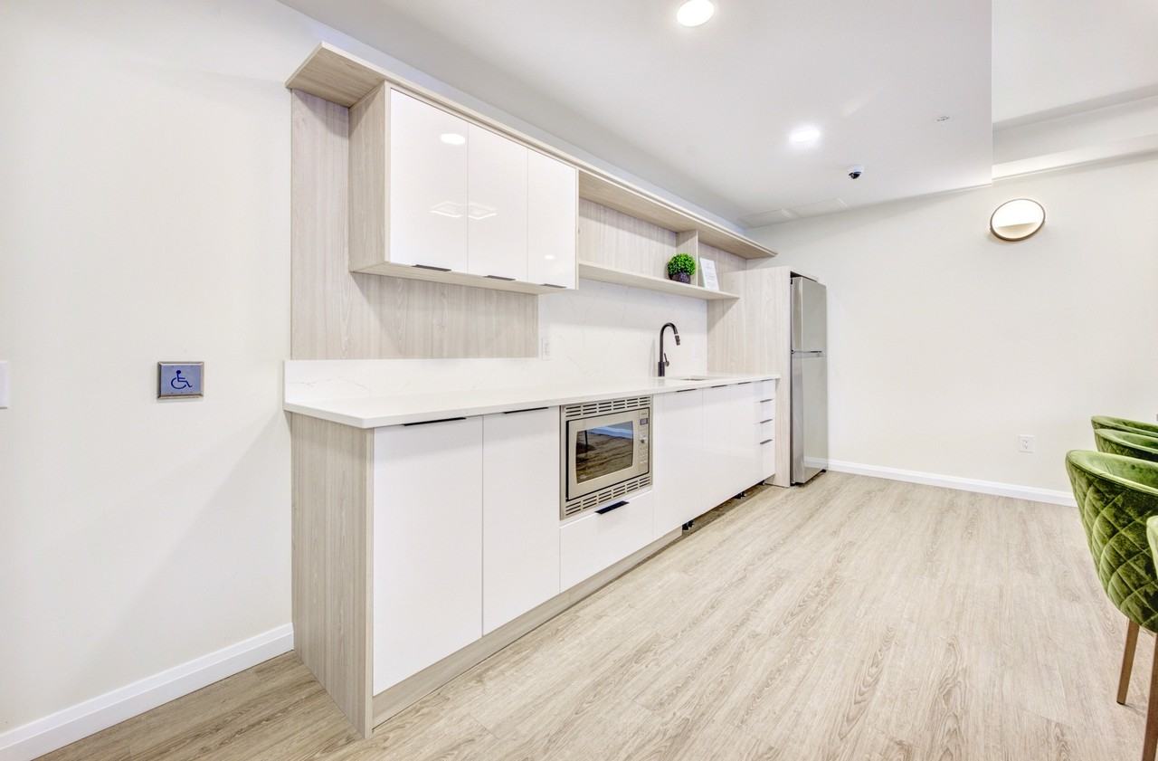 The Carmine - Photo 3 of 23