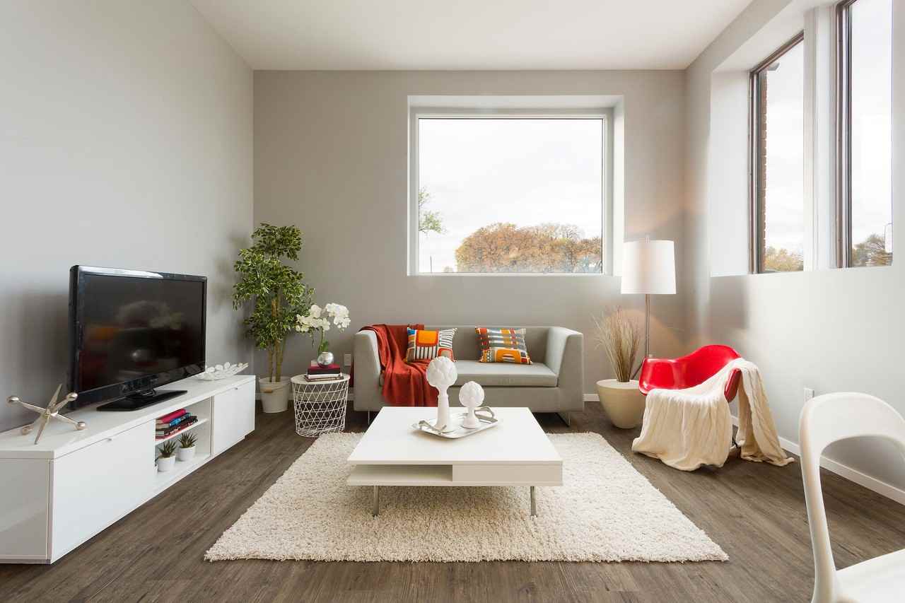 Elmwood Building - Photo 4 of 8