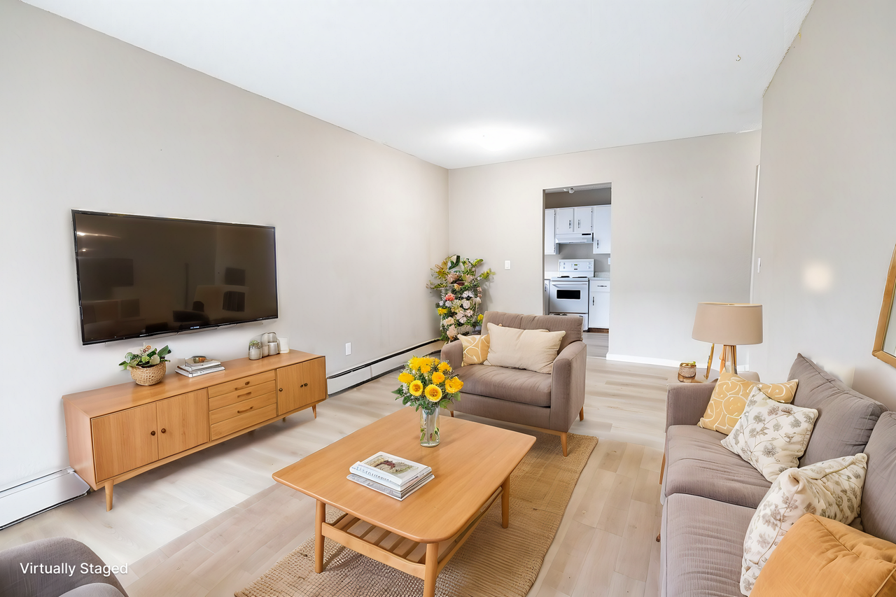 Chinook Woods - Photo 2 of 15