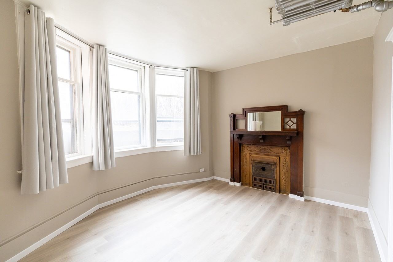 Sibley Mission Apartments - Photo 6 of 17