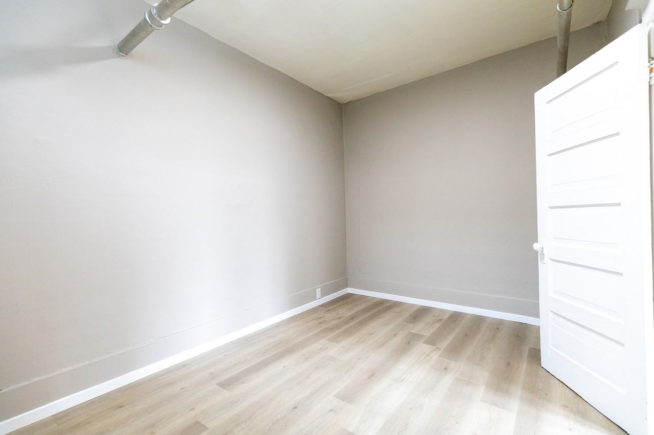 Sibley Mission Apartments - Photo 7 of 17