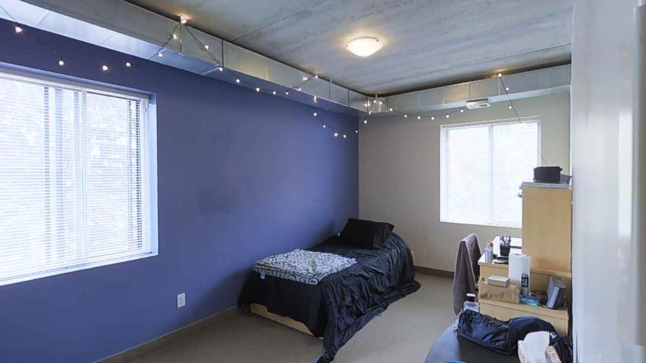 Lester Lofts - Photo 2 of 17