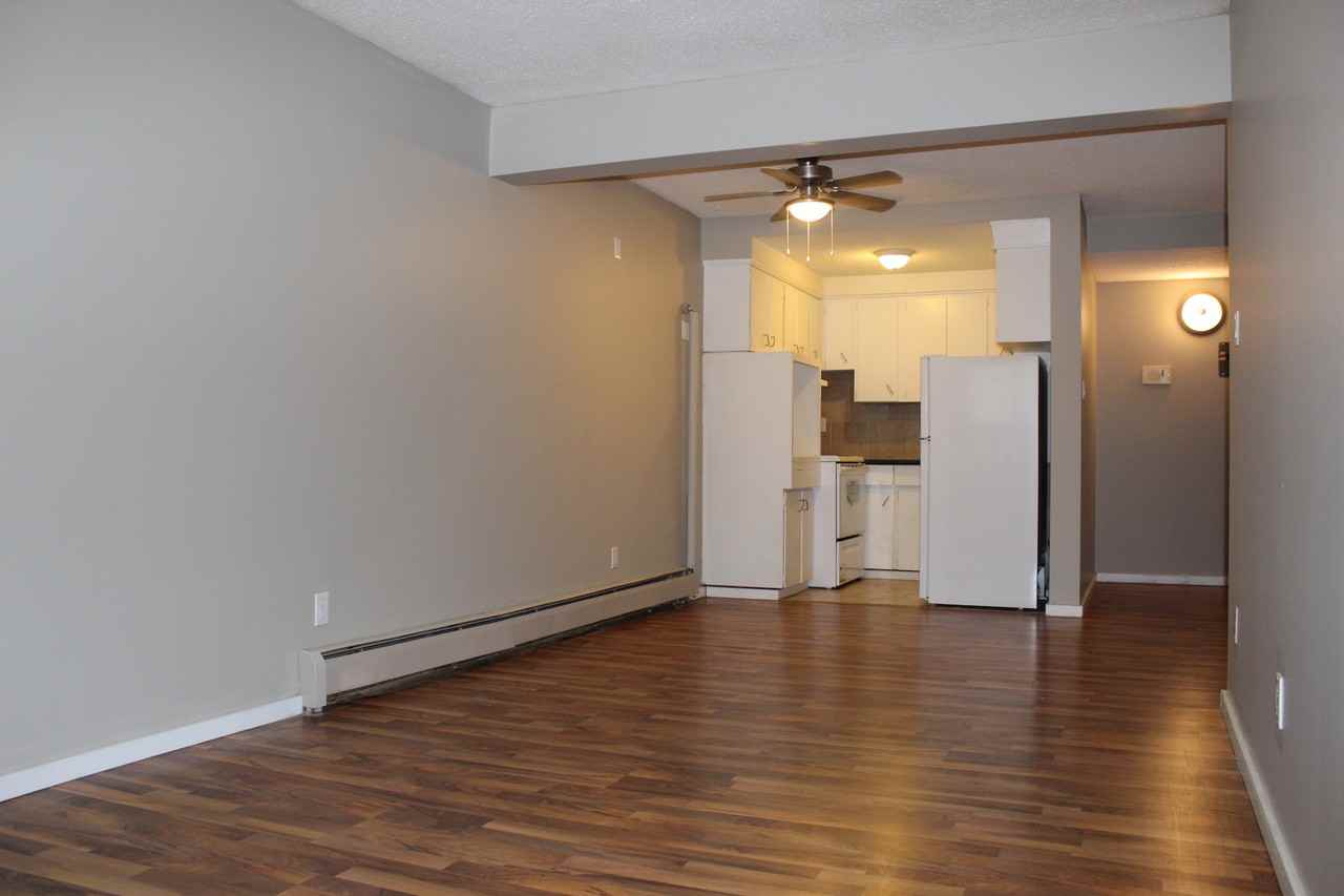 Hardeep Estates - Photo 6 of 12