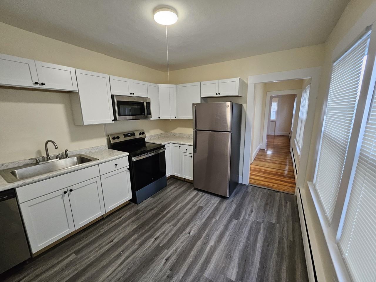 359 Prospect Ave - Photo 6 of 11