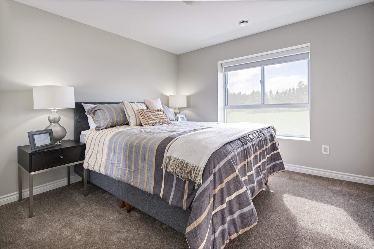 1042 Paisley Road - Photo 7 of 37