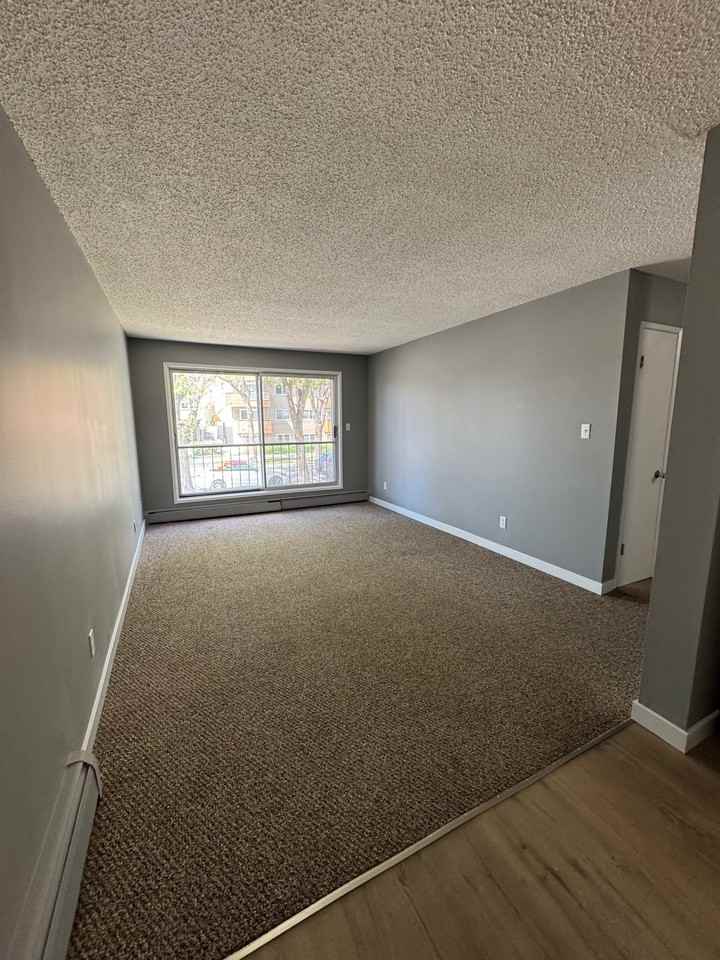 Union Square - Photo 2 of 7