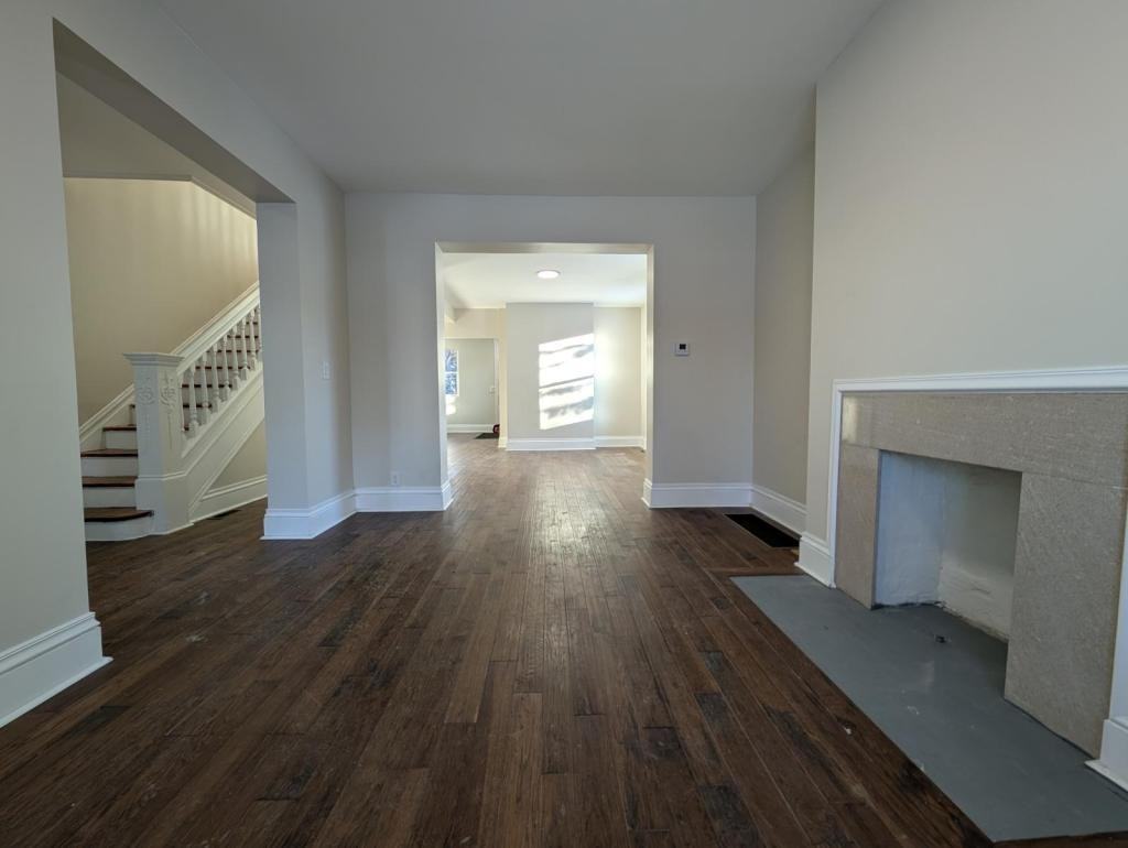 7409 Idlewild St - Photo 4 of 13