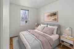 496/498 Simcoe Street North - Photo 1 of 1