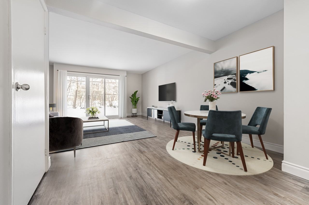 850-906 Wonderland Road South - Photo 3 of 10