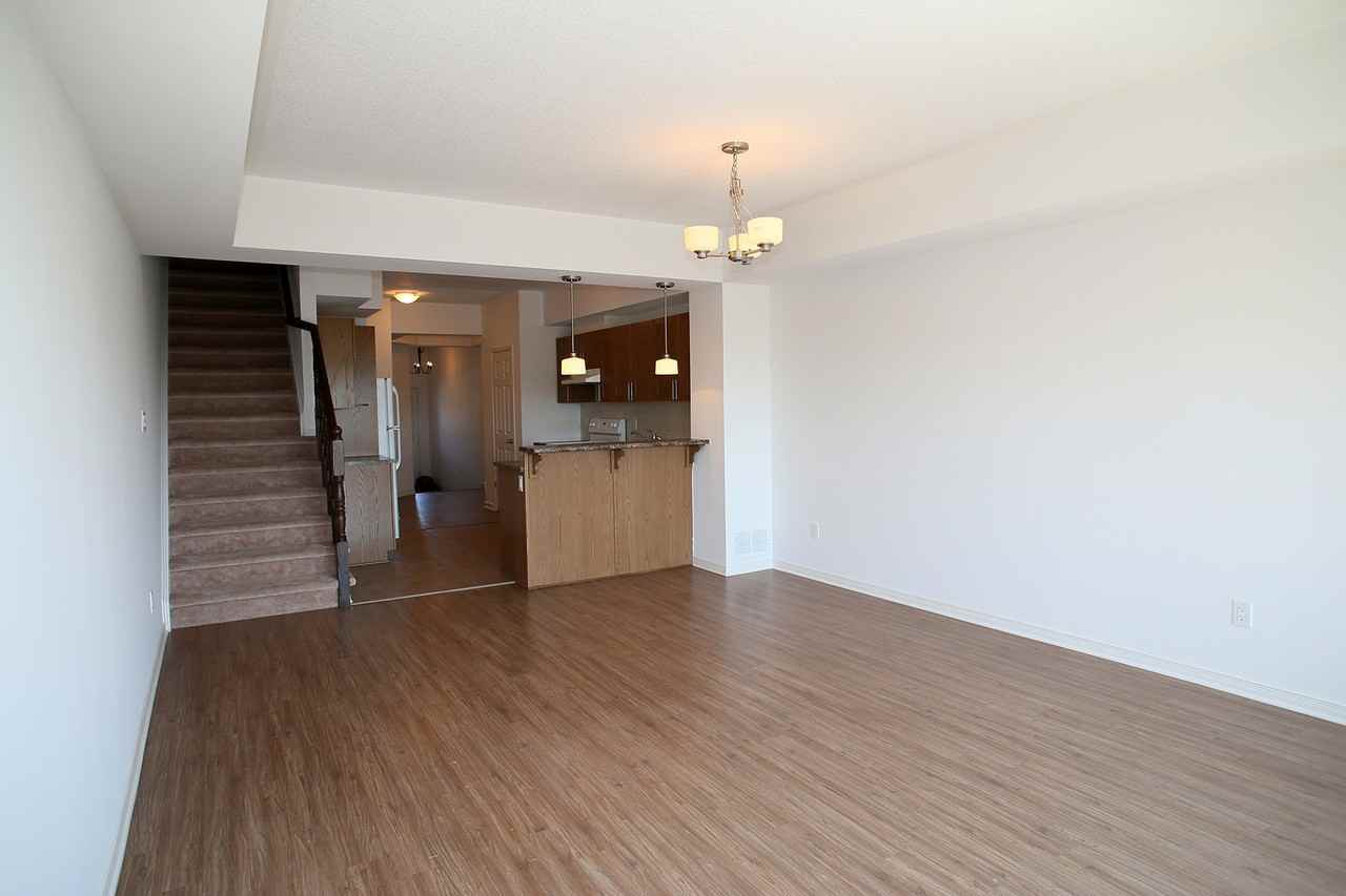 Mona McBride Townhomes - Photo 4 of 7