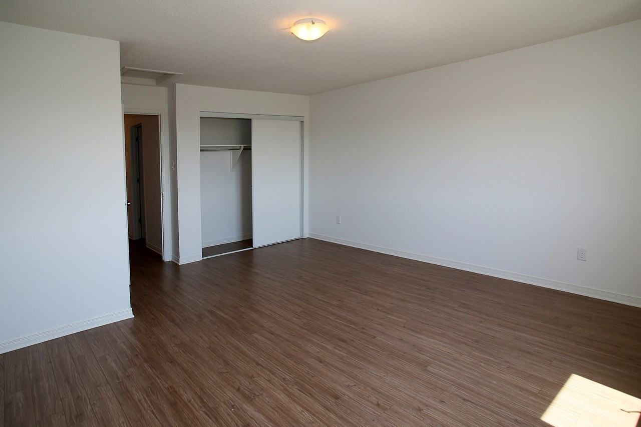 Mona McBride Townhomes - Photo 5 of 7