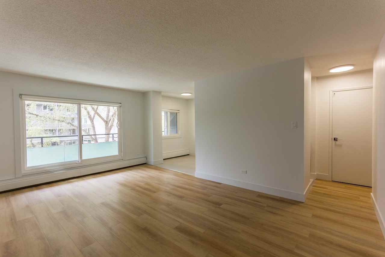 Axis Tower - Photo 2 of 4