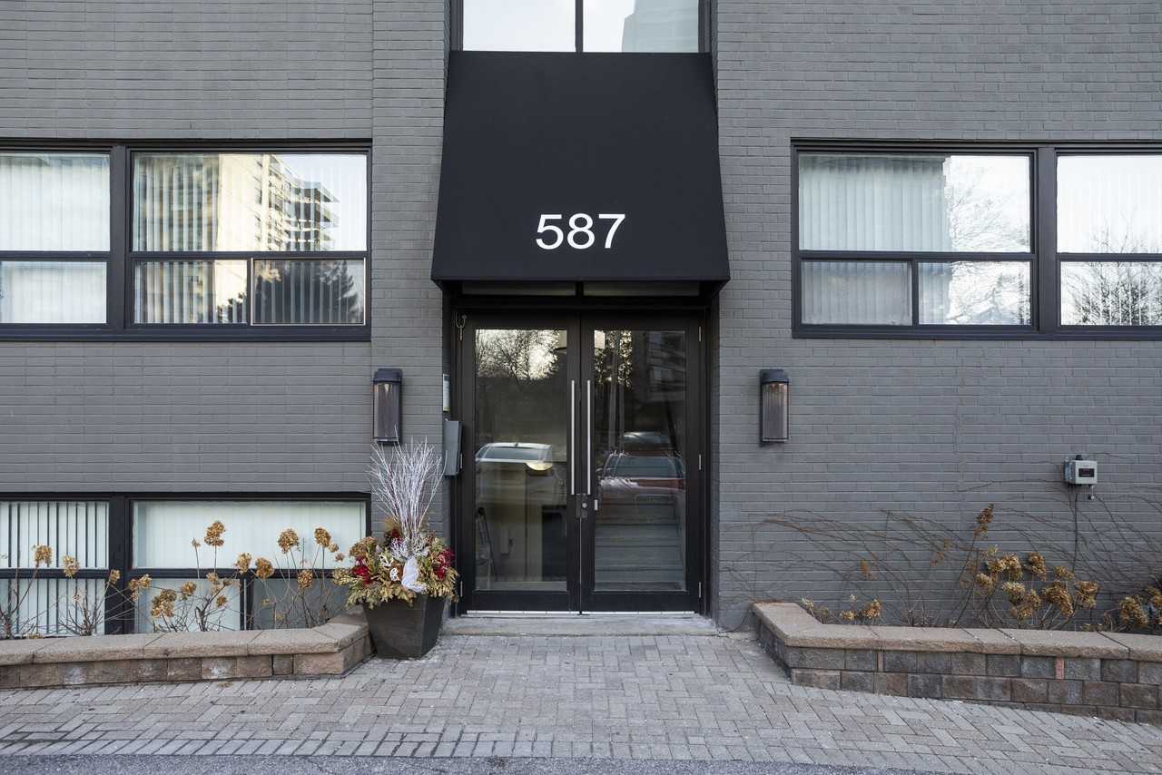 587 Avenue Road - Photo 6 of 6