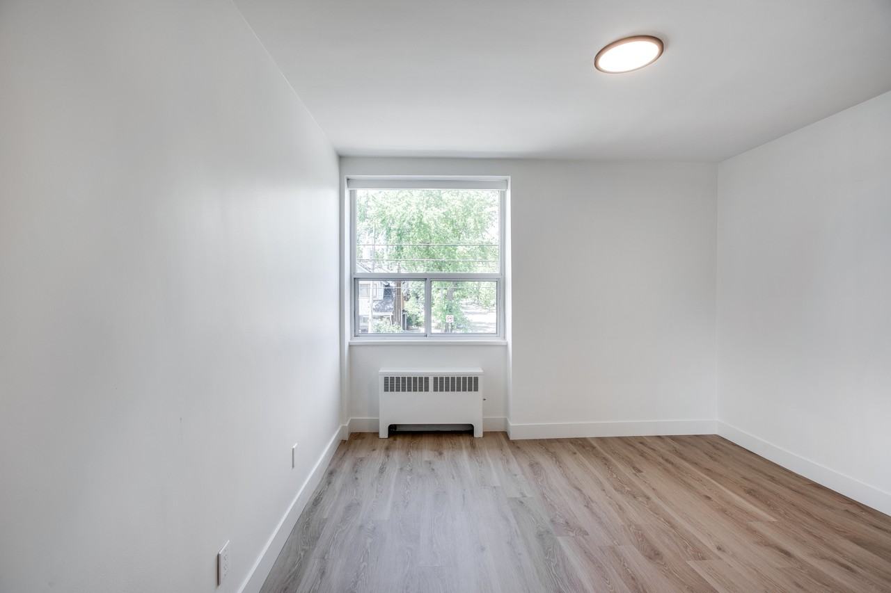 1017 Woodbine - Photo 6 of 14