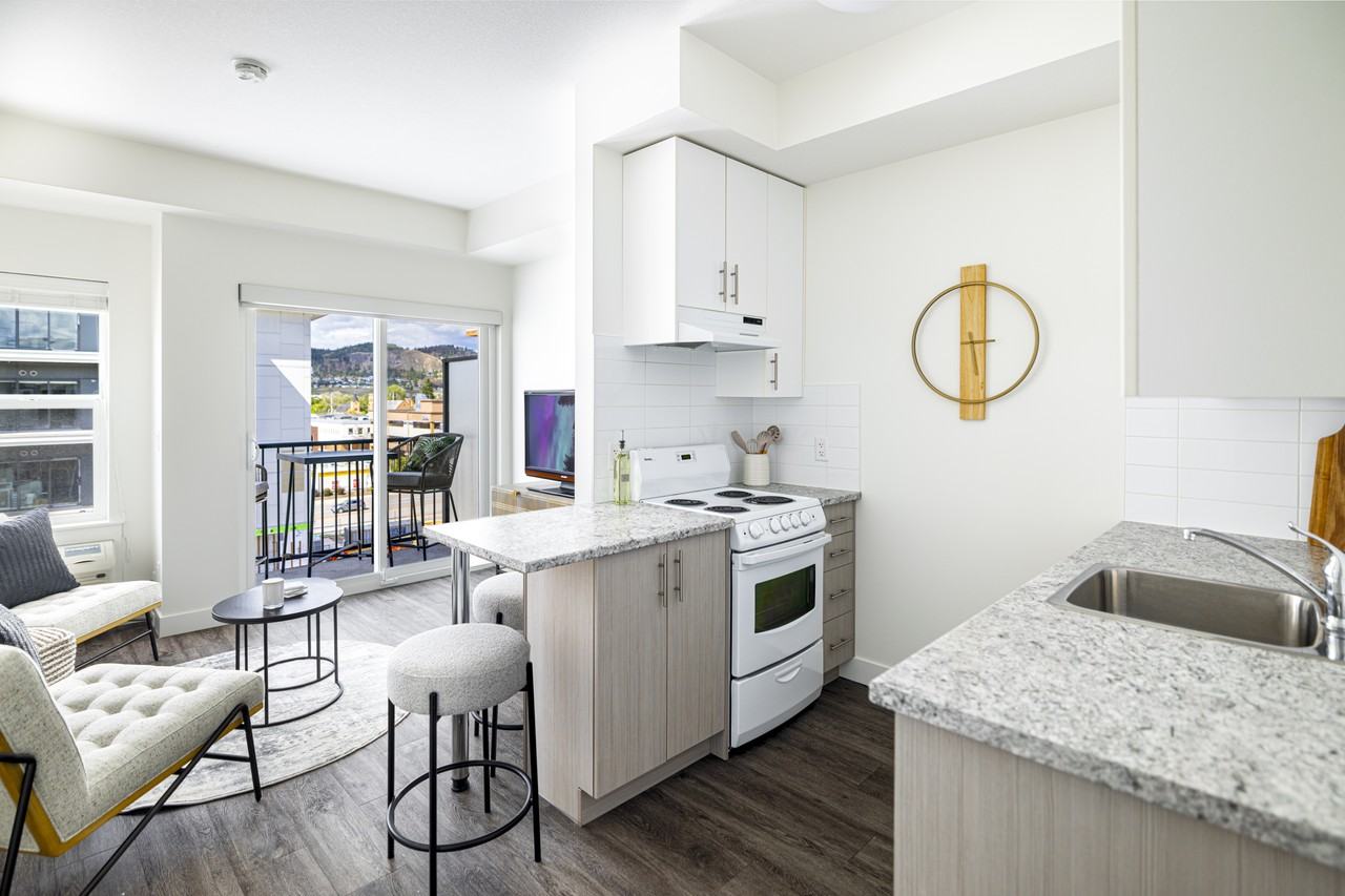 Central Green - Photo 7 of 16