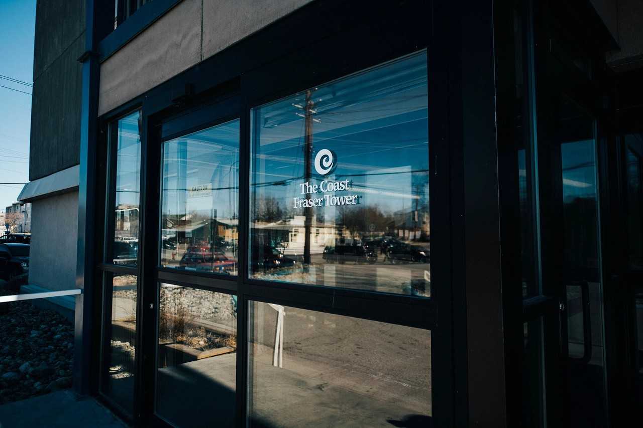 Fraser Tower - Photo 2 of 23