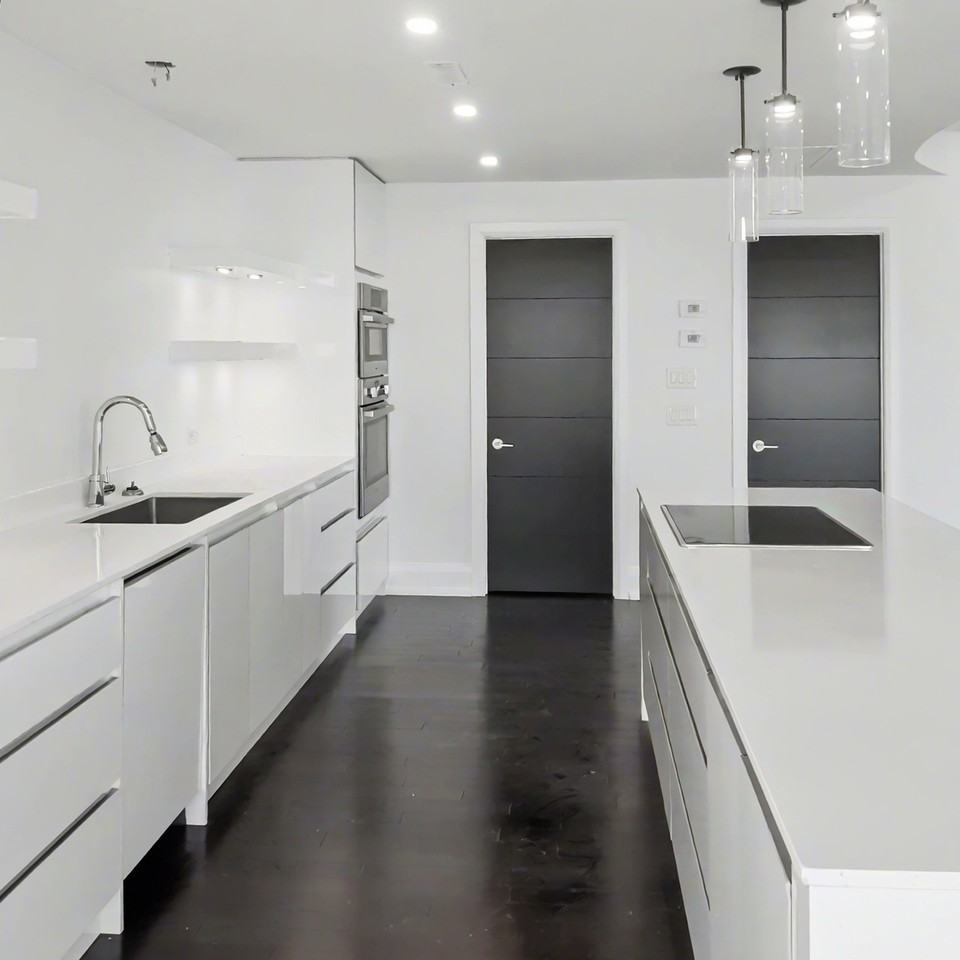 55 Charles St W - Photo 3 of 50