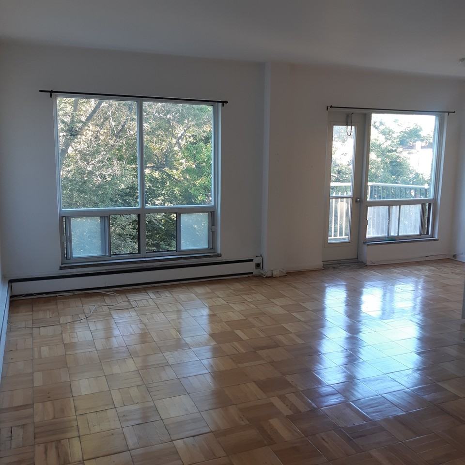 Valleyview at 1603 Bathurst Street - Photo 2 of 50