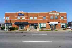 featured image of 9825 Boul De L'Acadie