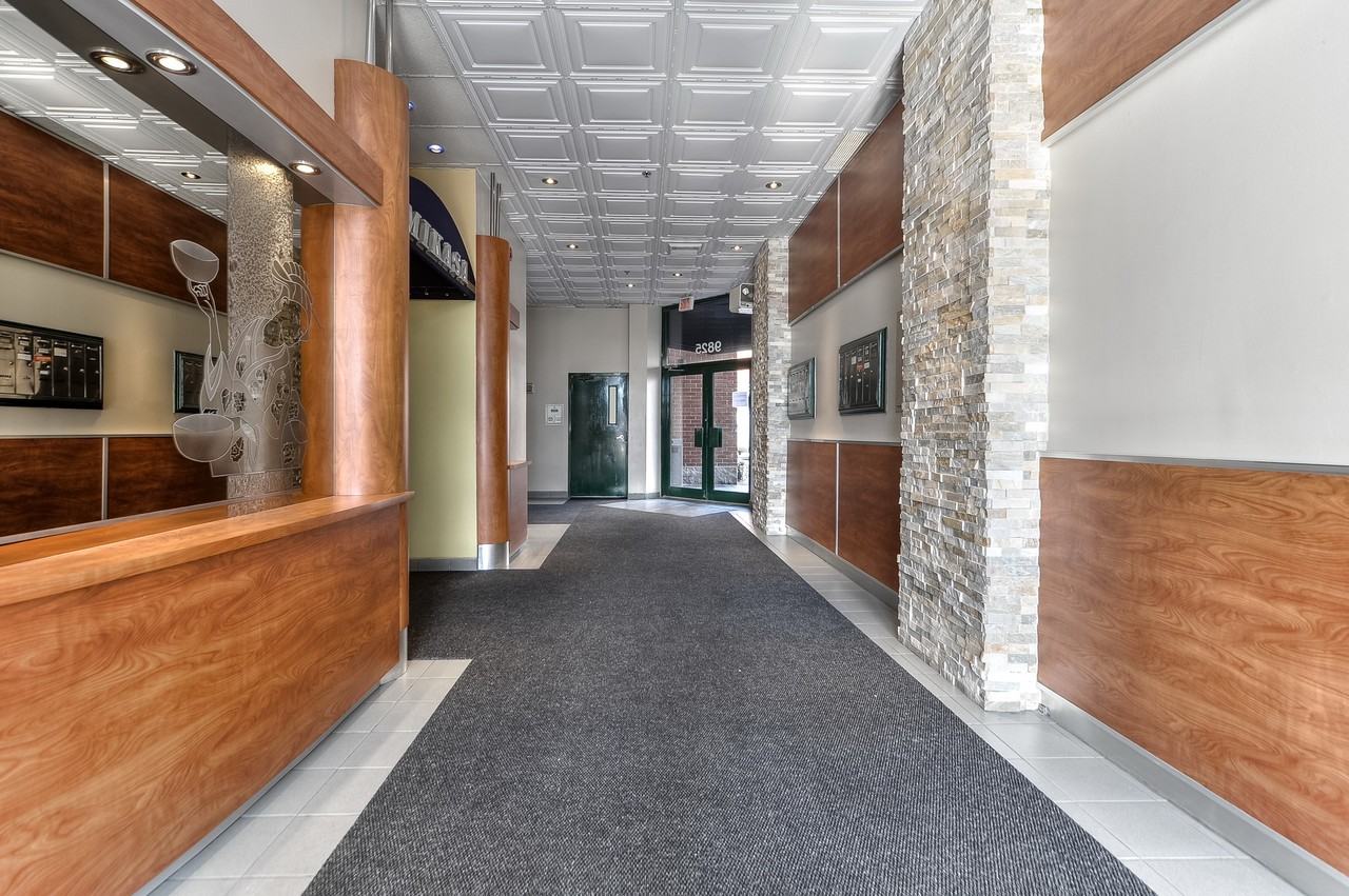 Carrefour Acadie - Photo 6 of 8