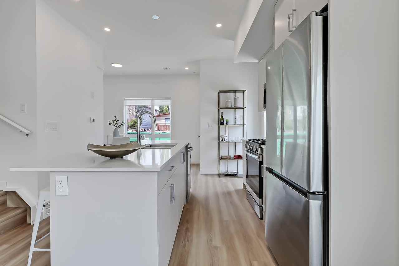 Mount Pleasant Avas - Photo 3 of 19