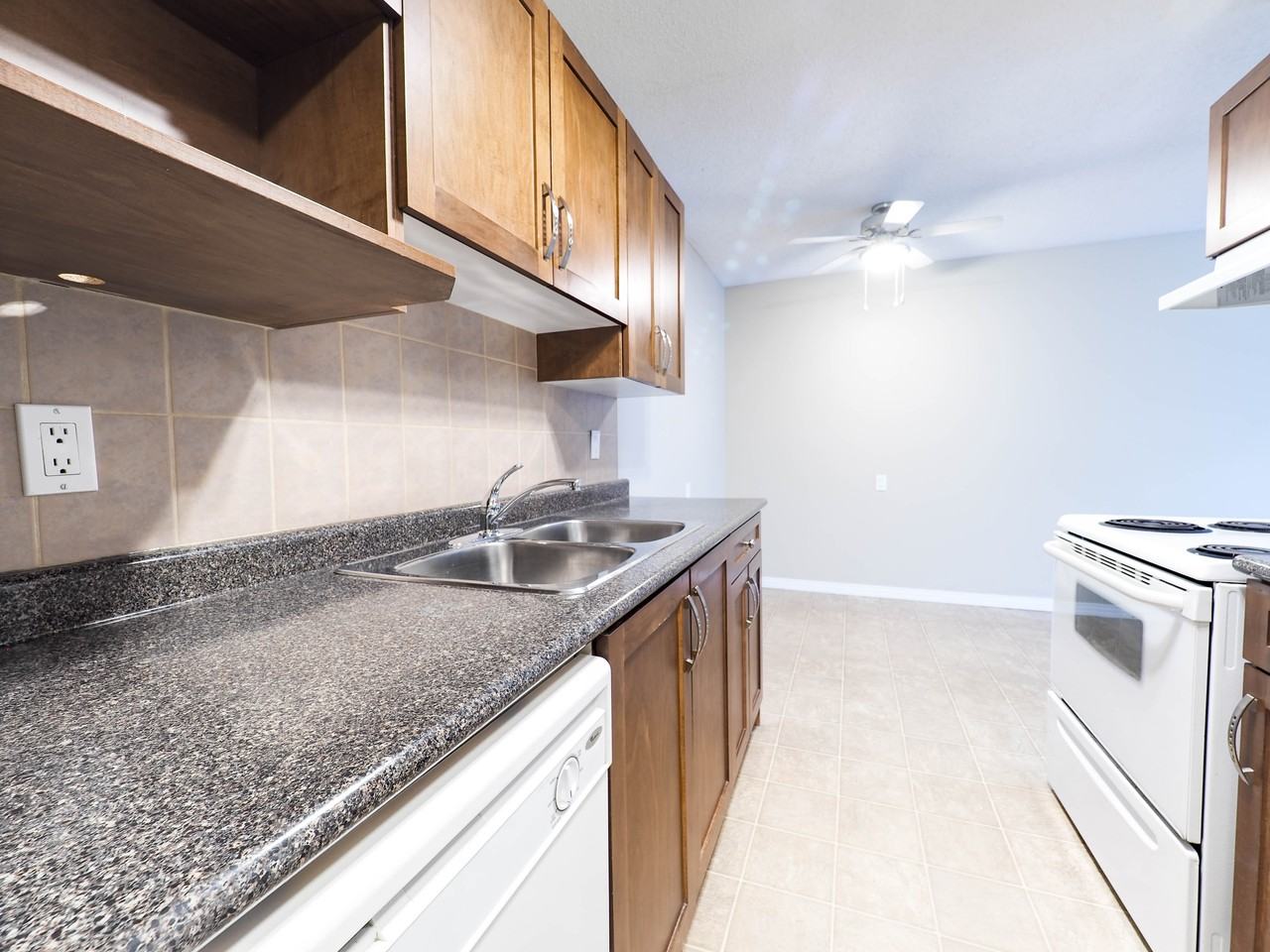 Emily Martin Arms - Photo 3 of 9