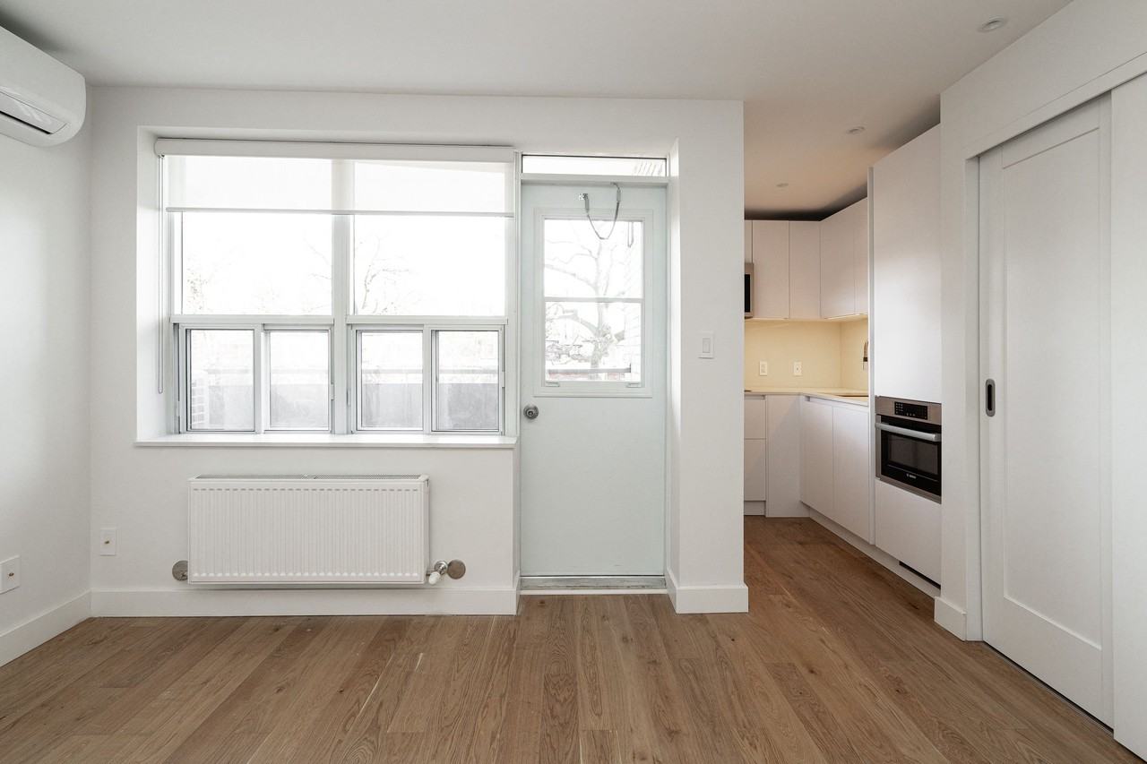 109 Indian Road - Photo 4 of 11