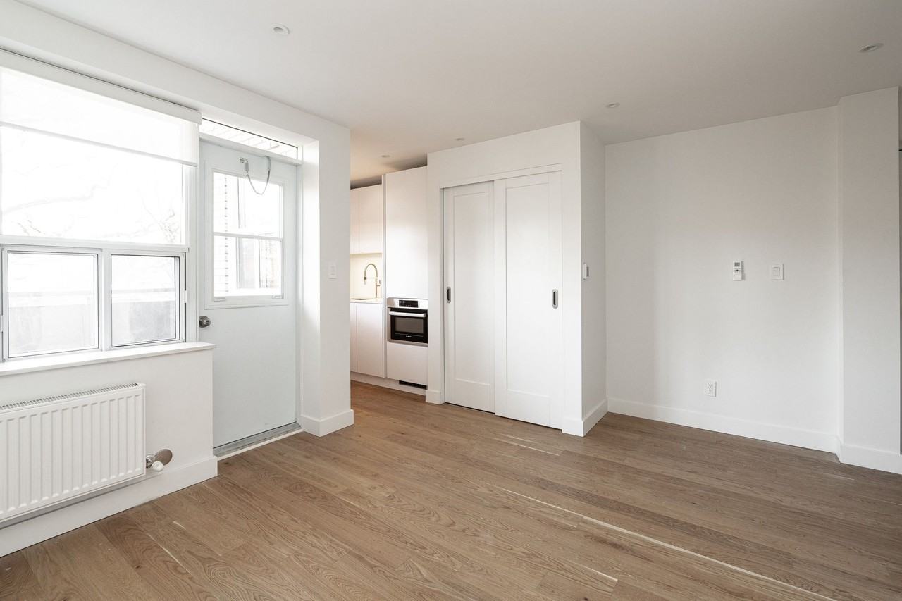 109 Indian Road - Photo 5 of 11