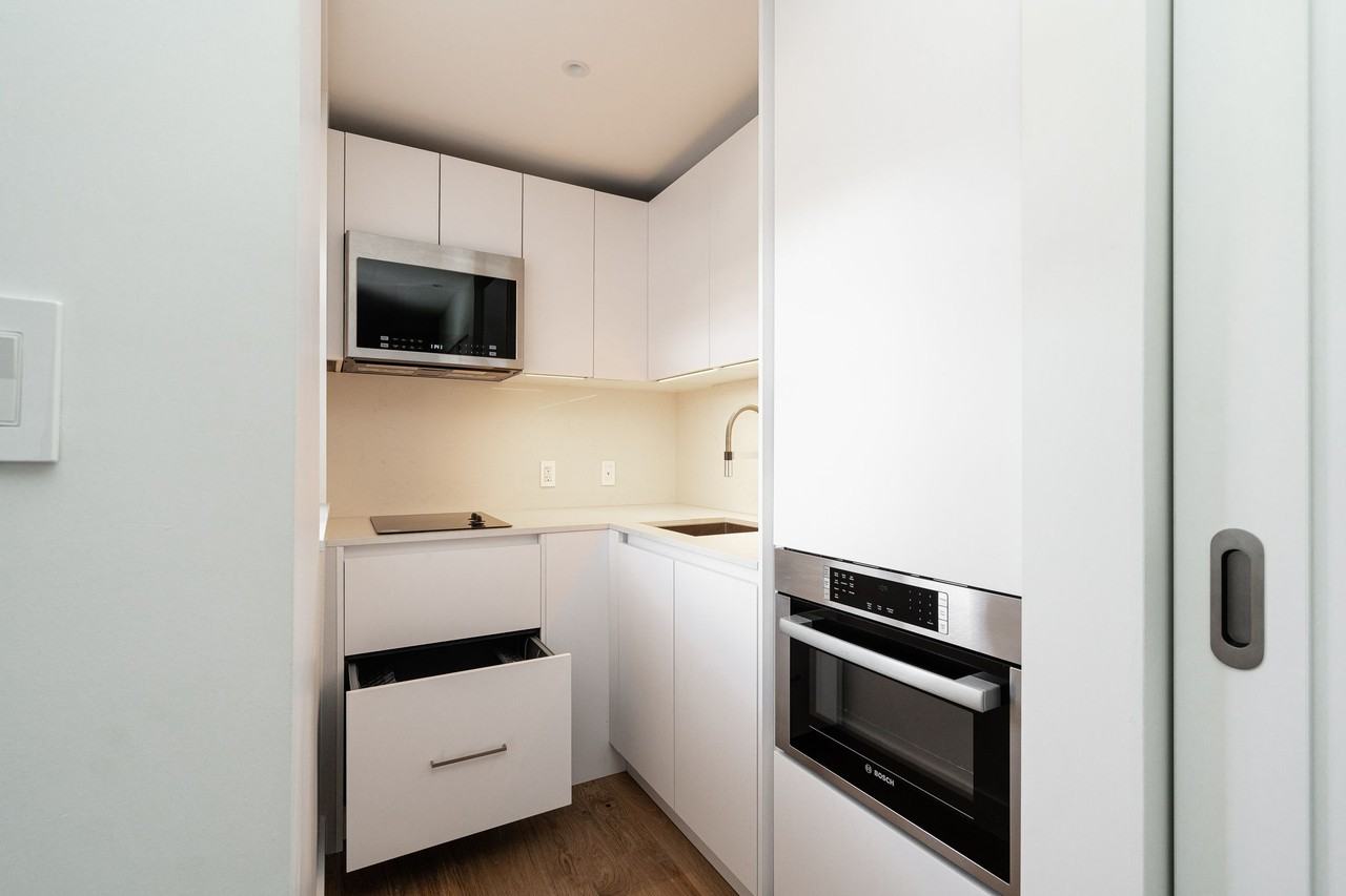 109 Indian Road - Photo 6 of 11