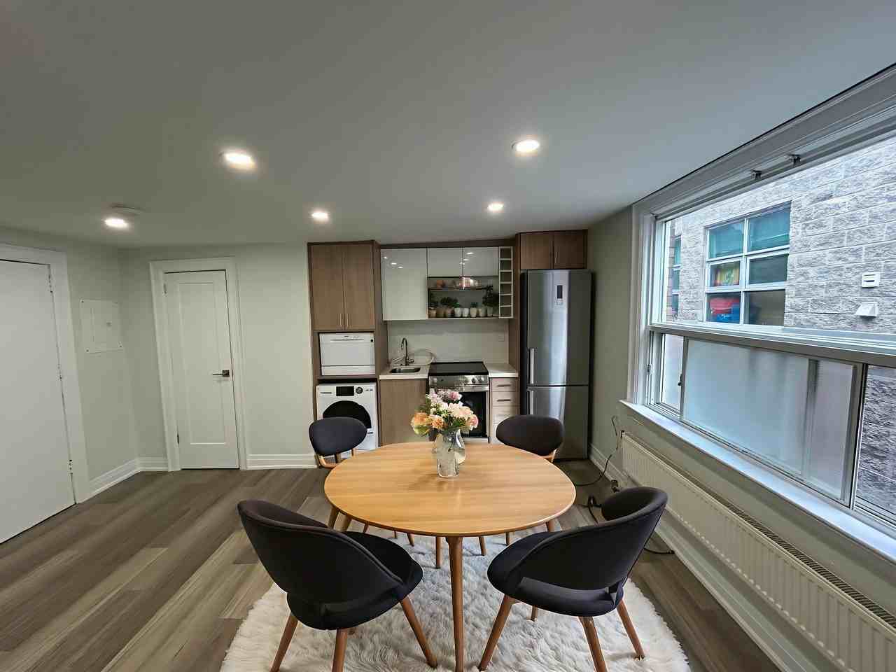 915 St Clair Avenue West - Photo 2 of 12