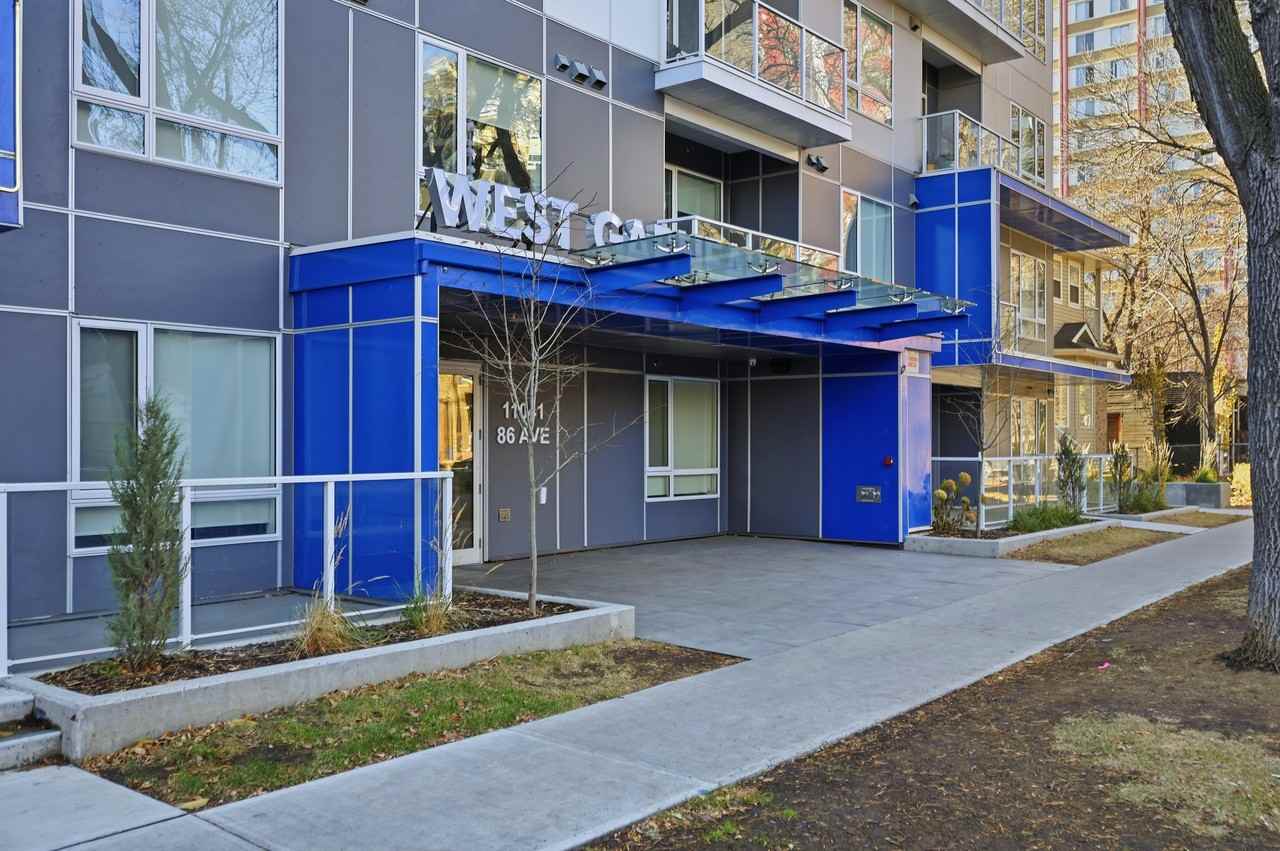 West Garneau - Photo 3 of 50