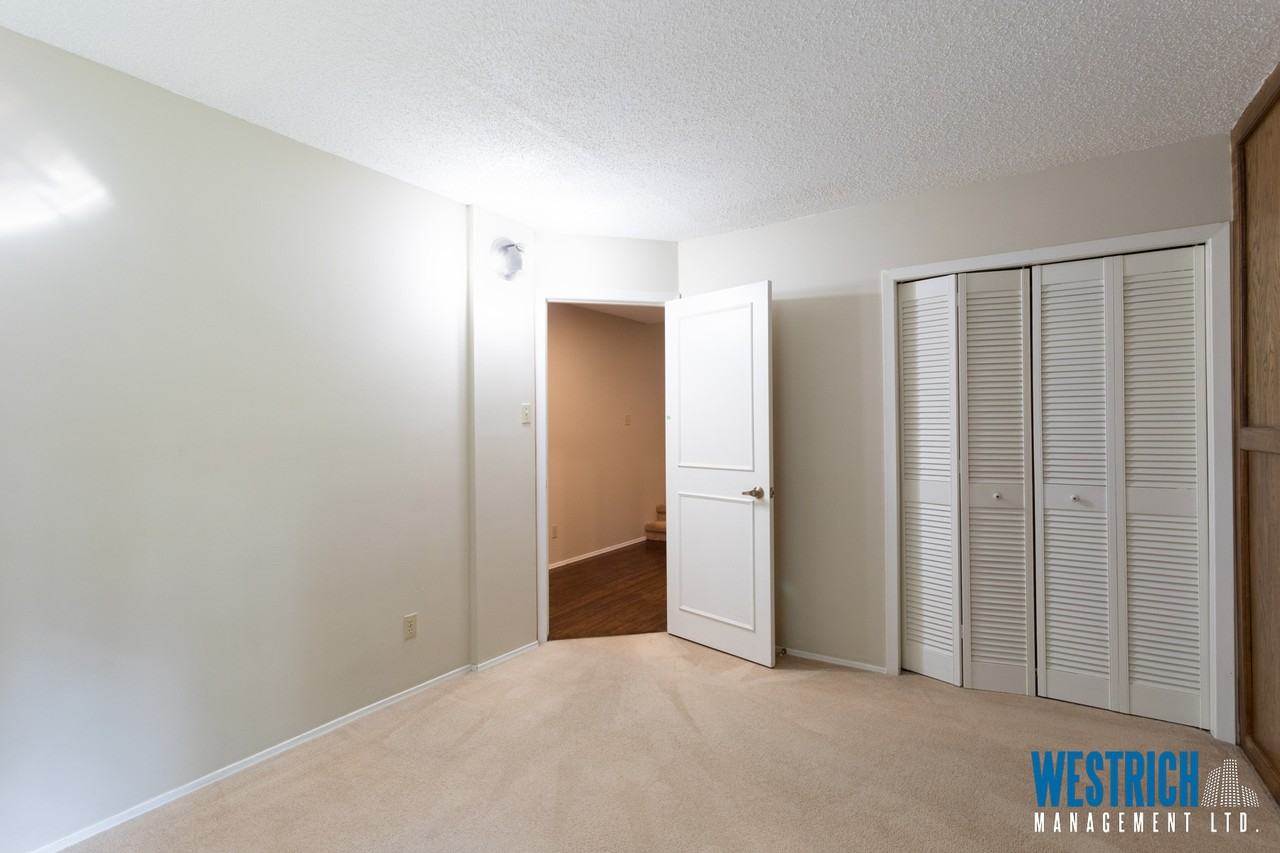 11034 86 Ave NW - Photo 3 of 50