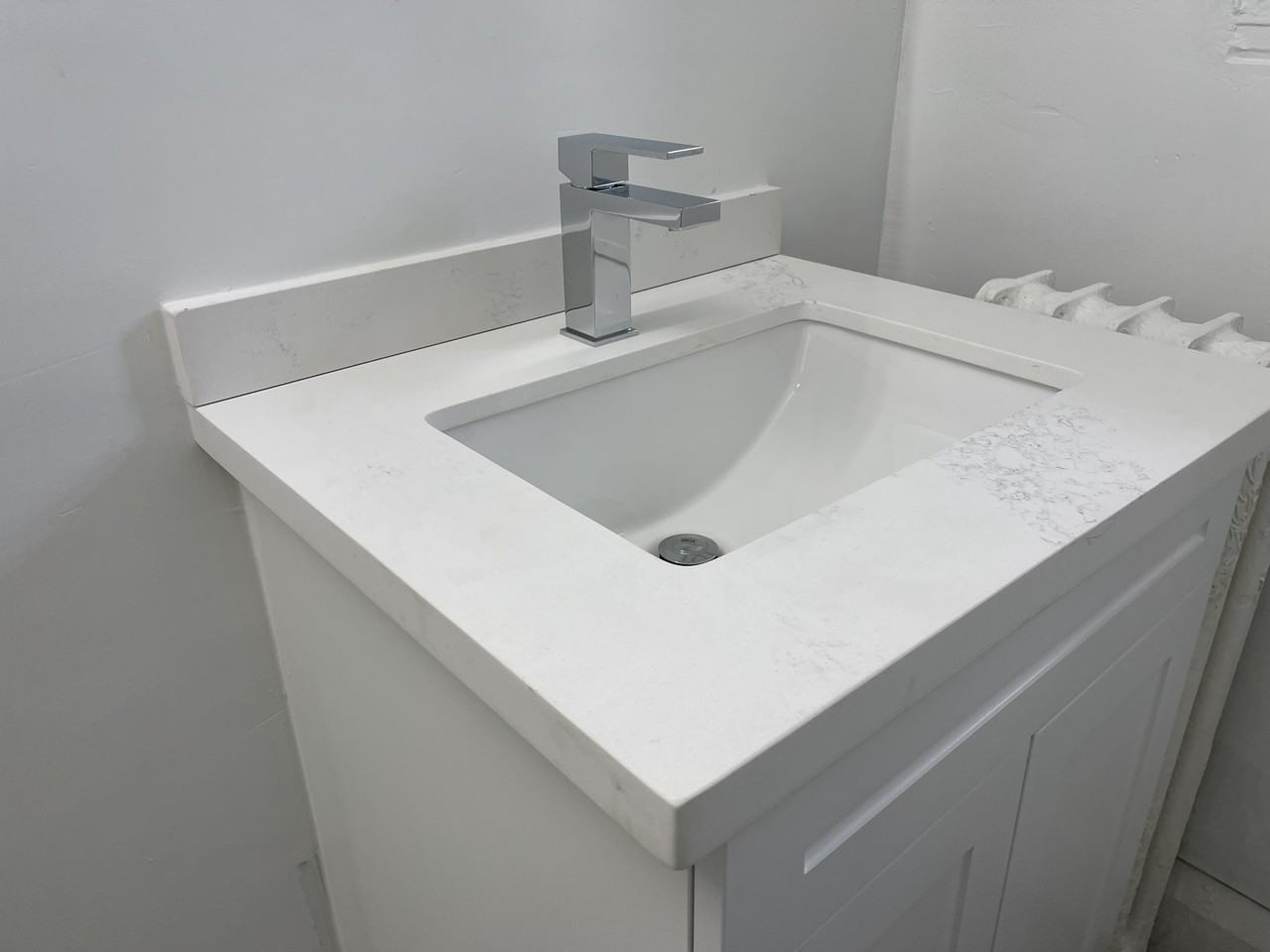 310 Roncesvalles Avenue - Photo 7 of 10