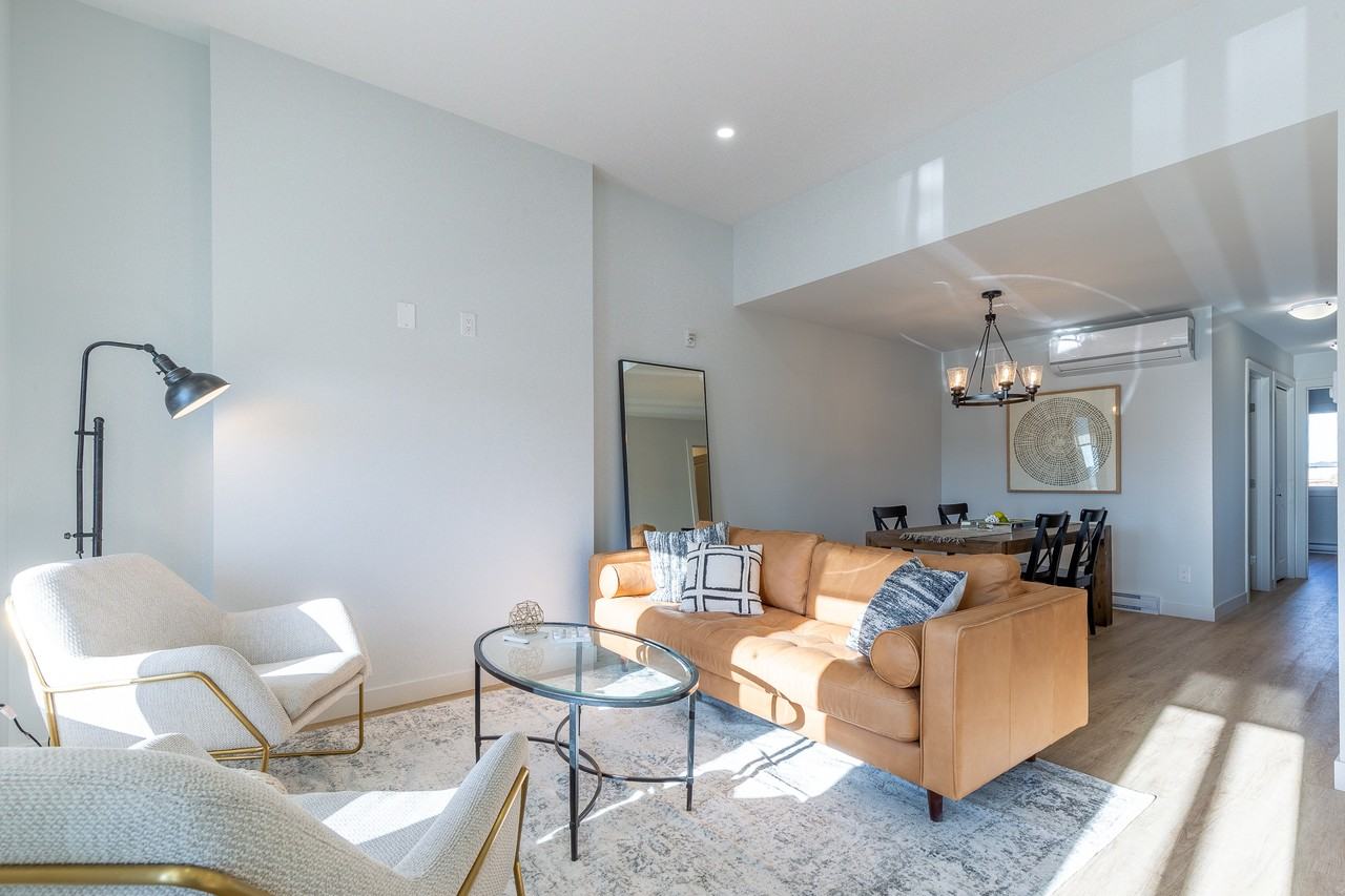 Ellington Flats & Towns - Photo 2 of 50