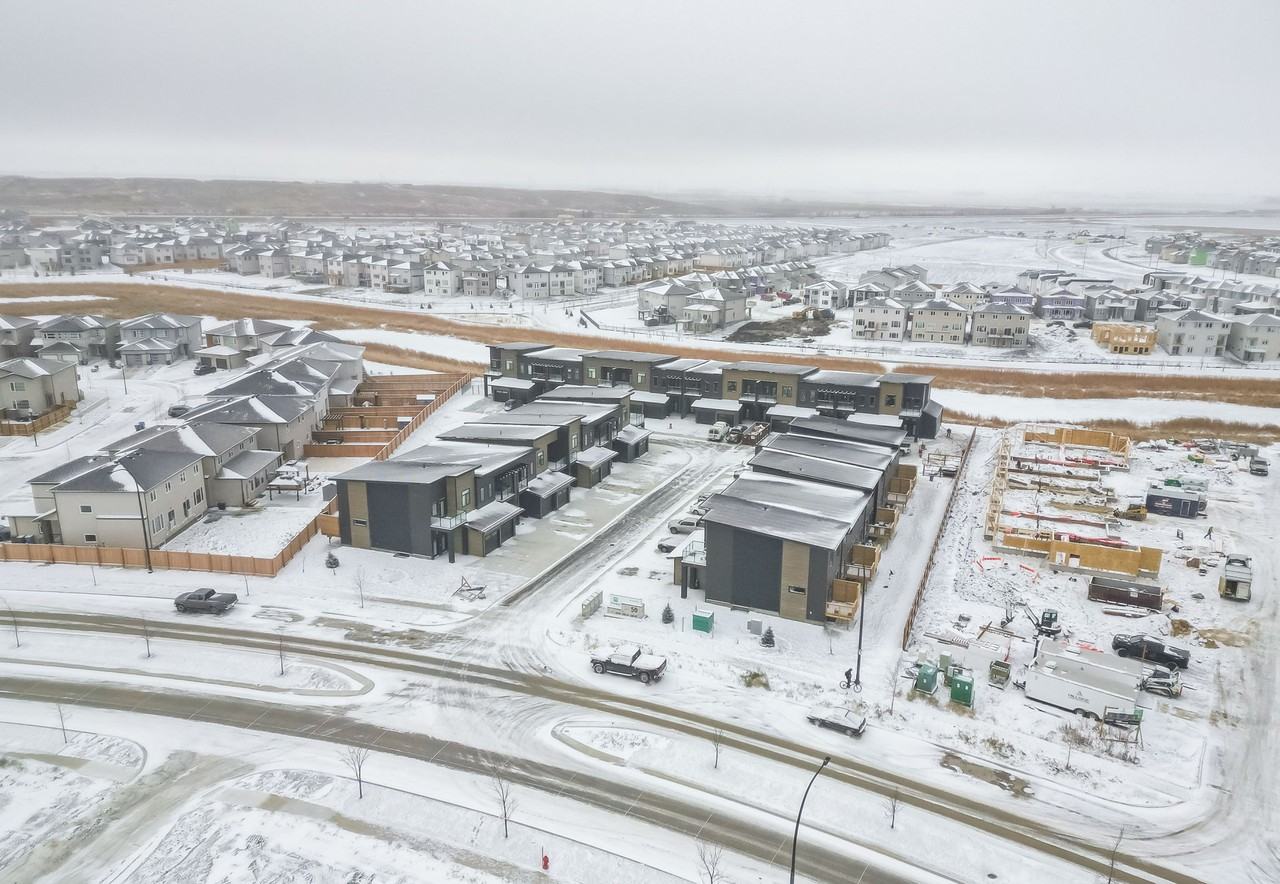 Ellington Flats & Towns - Photo 7 of 50