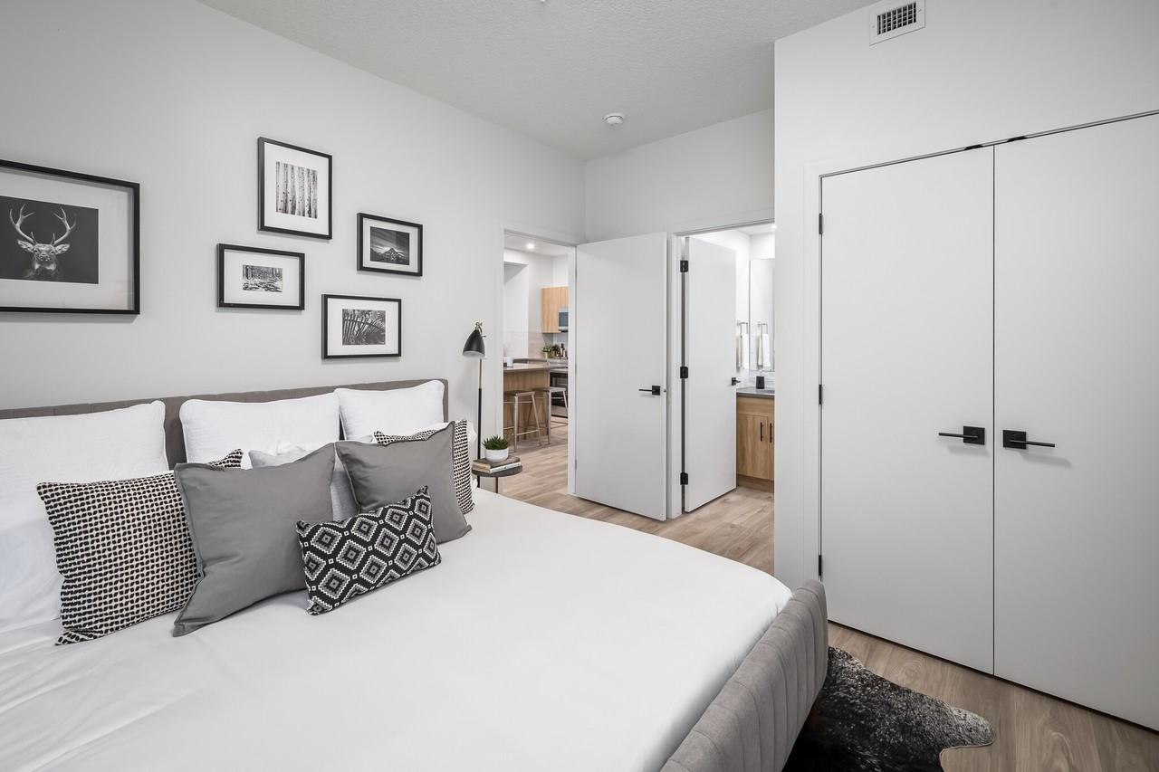 Link 95 - Photo 7 of 13