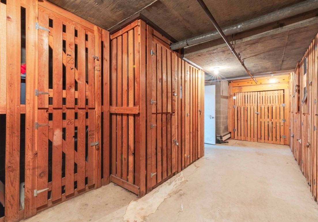 Winston Apartments - Photo 4 of 9