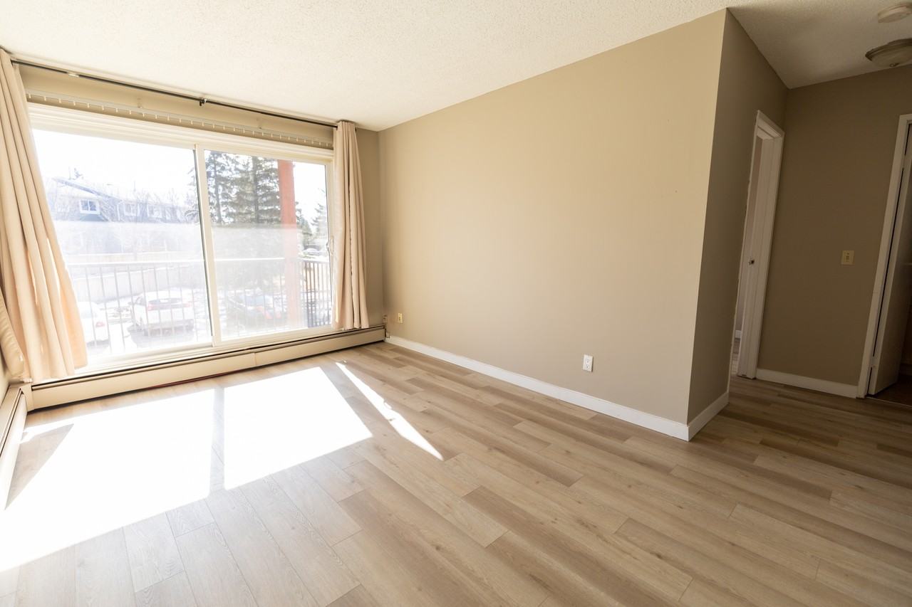 Airdrie Meadows - Photo 6 of 27