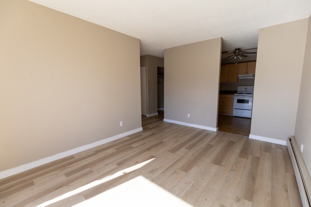 Airdrie Meadows - Photo 7 of 27