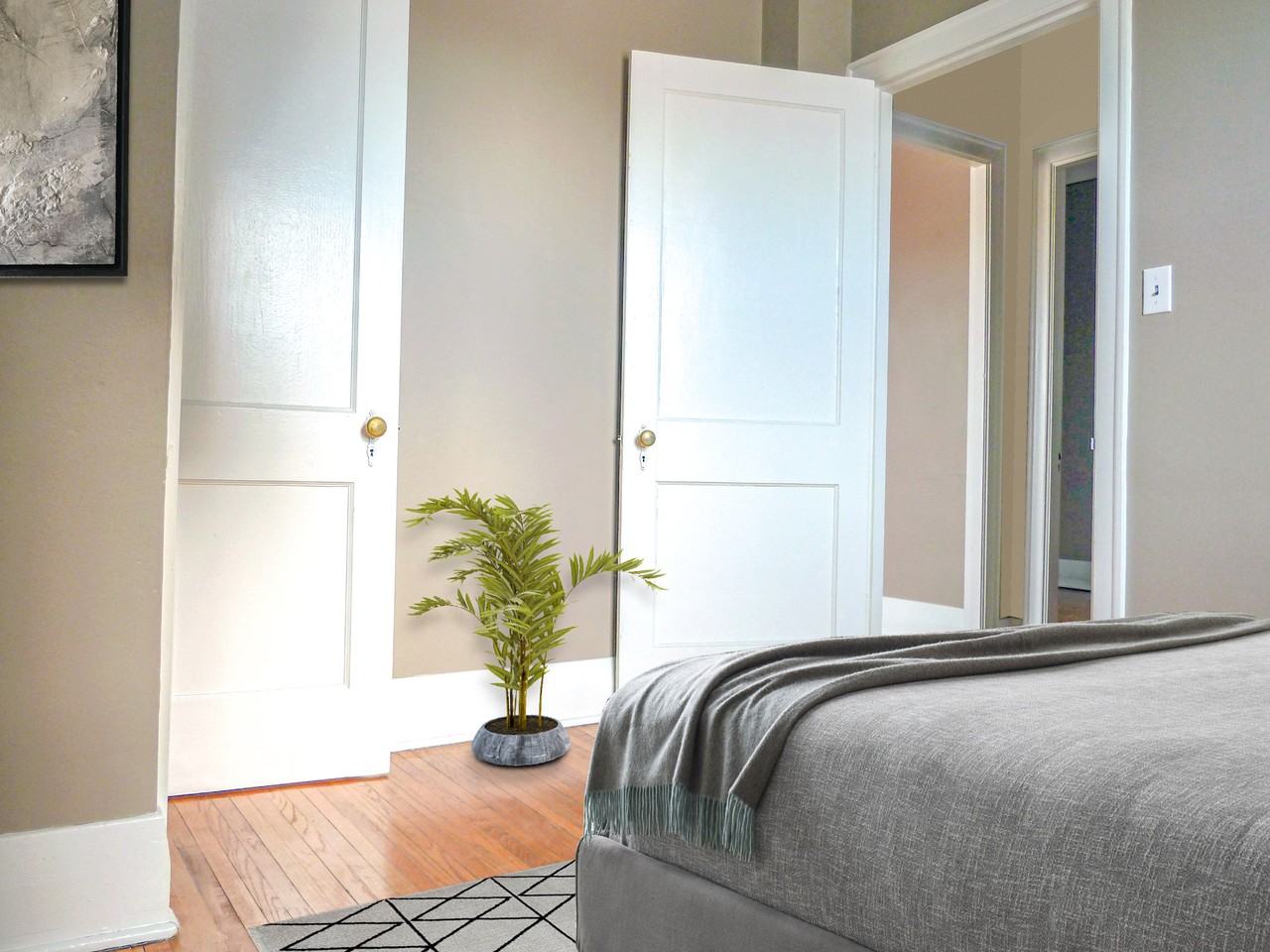 Belmae Manor - Photo 3 of 5