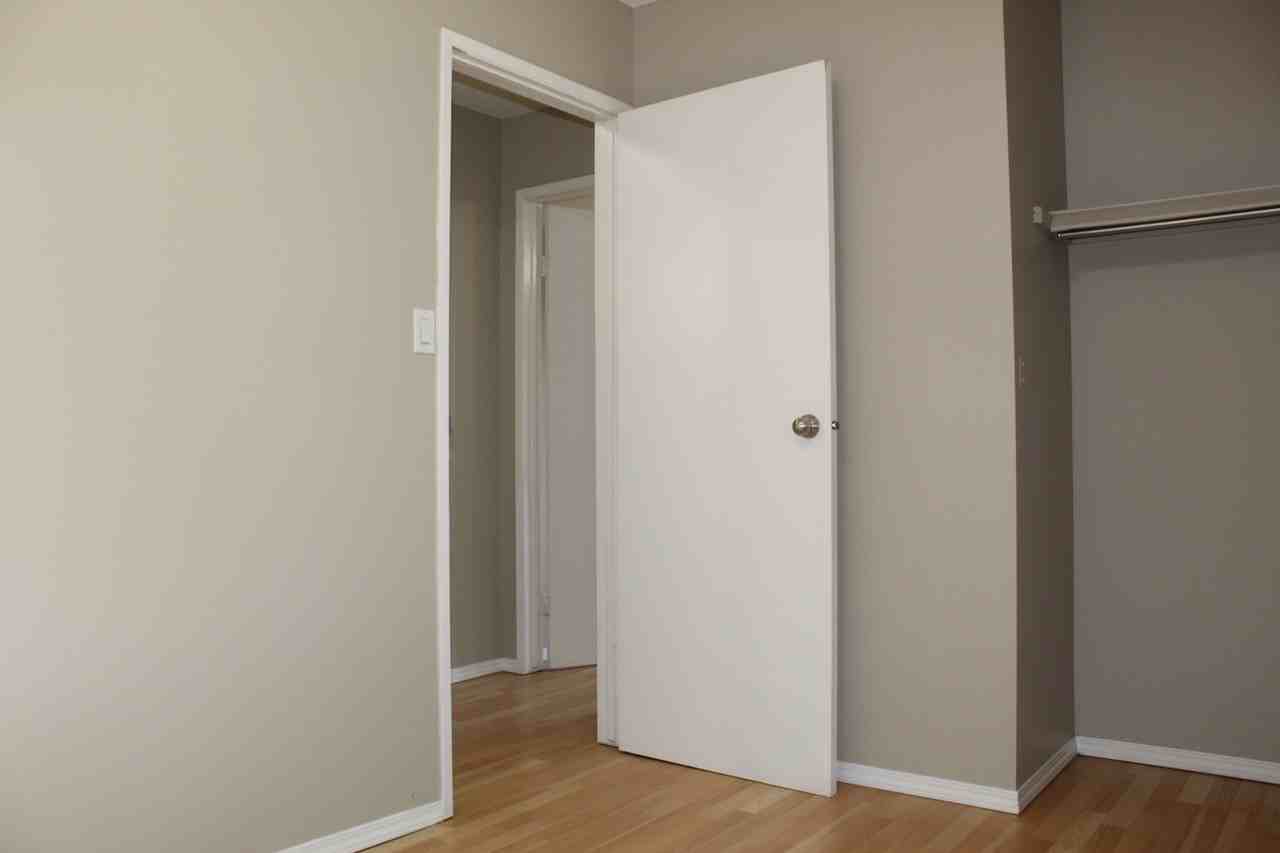 Diane Apartments 2 - Photo 7 of 11