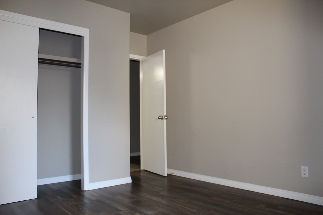 Oliver 1 Apartments - Photo 5 of 17