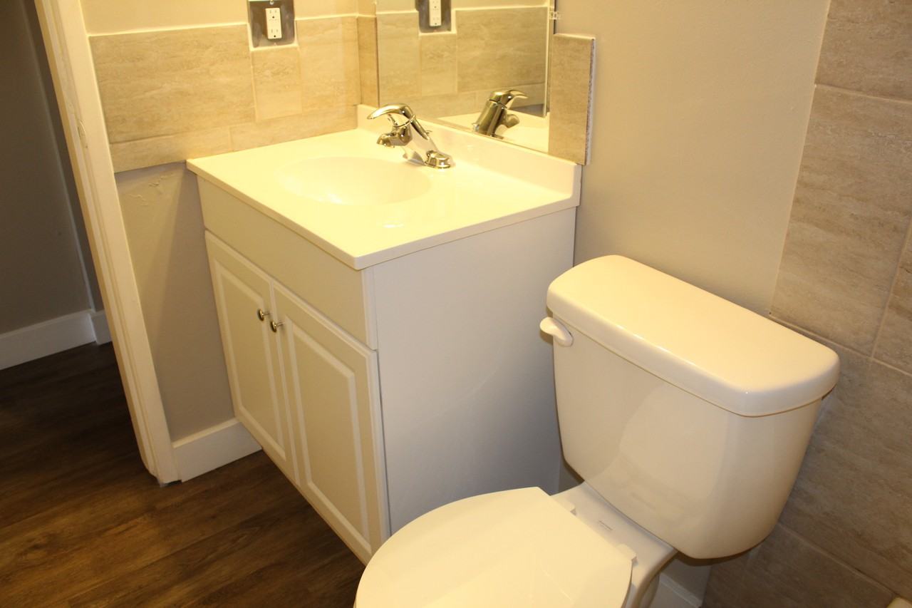 McCam 4 Apartments - Photo 6 of 13