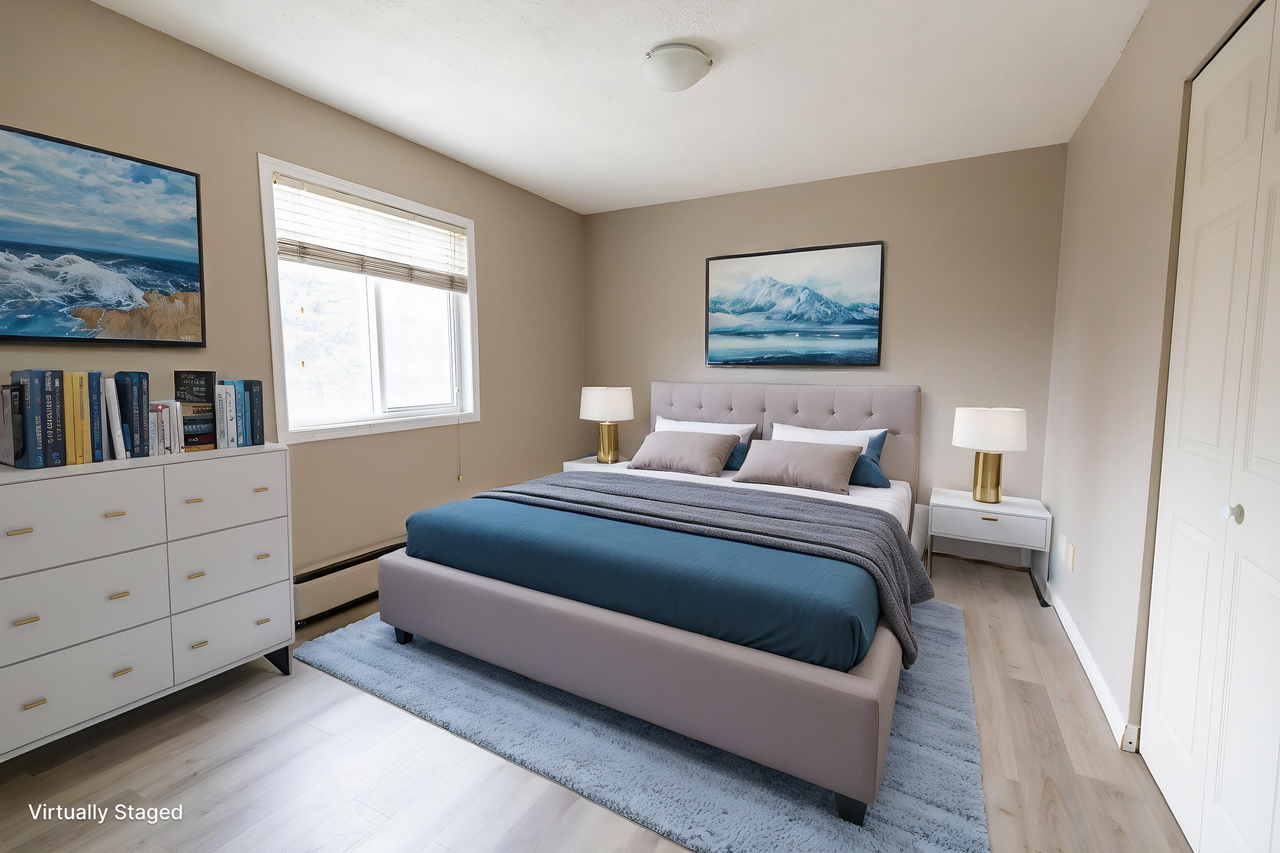 Cathy Manor - Photo 2 of 21